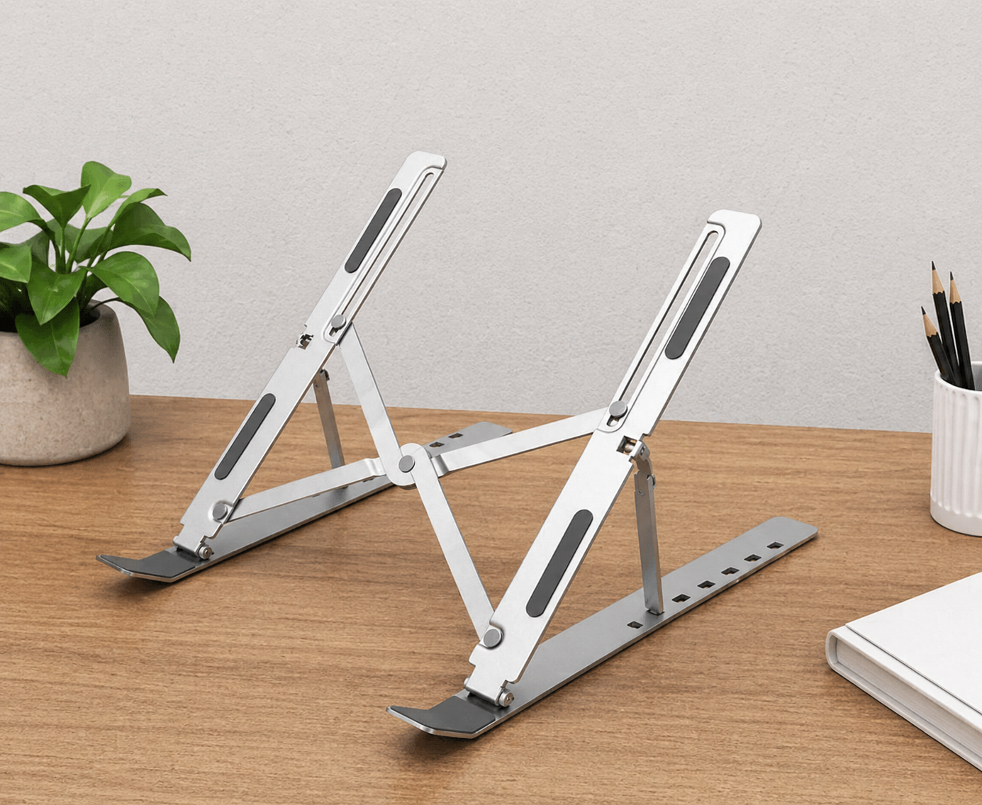 Lores™ Pro Stand